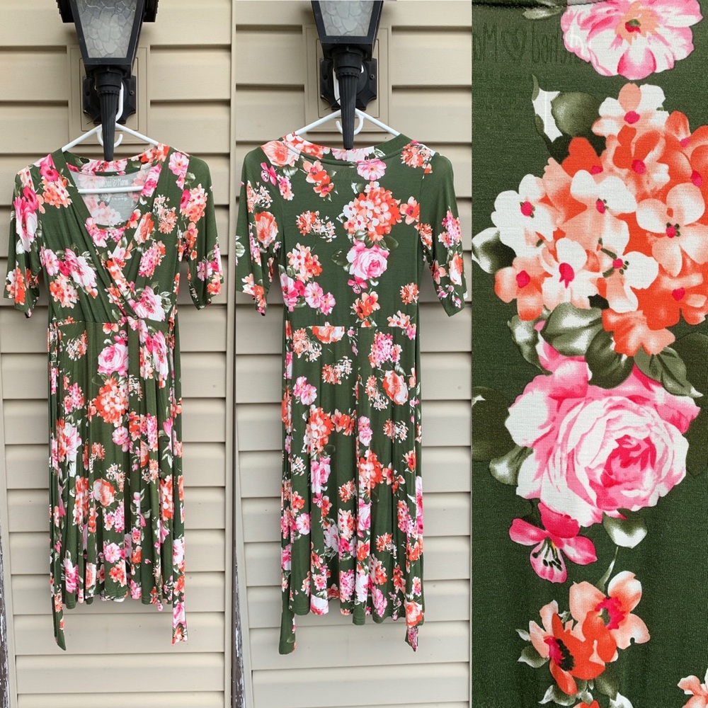 Latched Mama Maternity/Nursing Dress